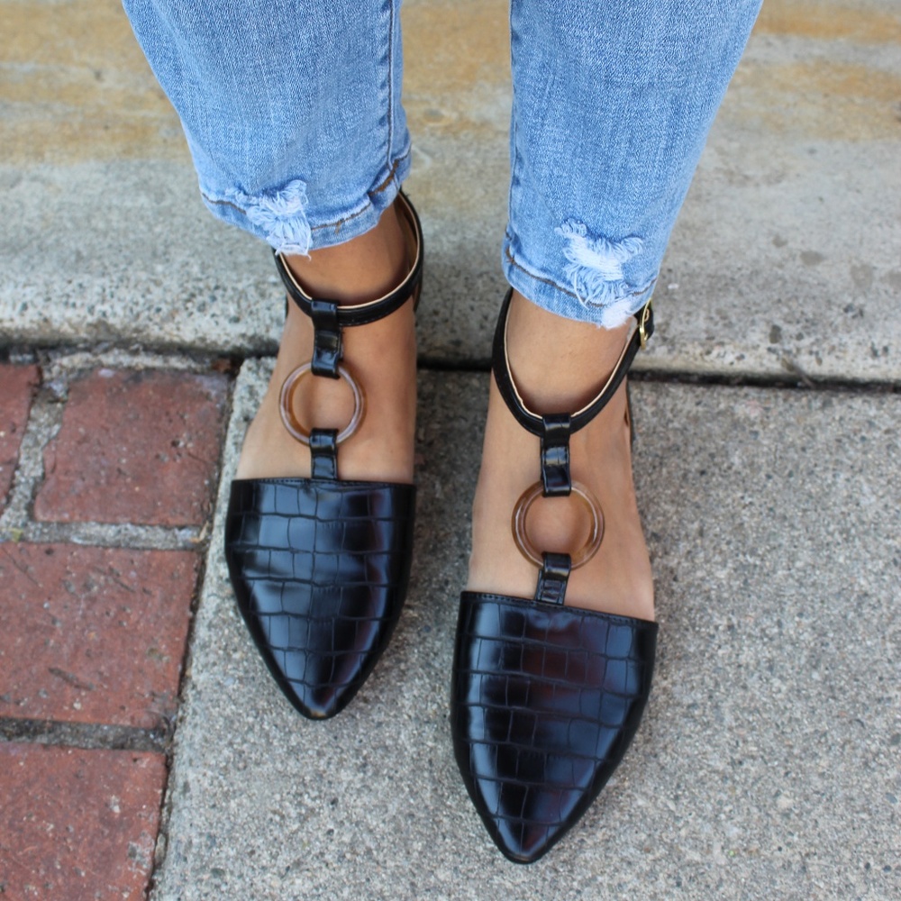 //Fall Essentials// Black Croco Flat - image 4